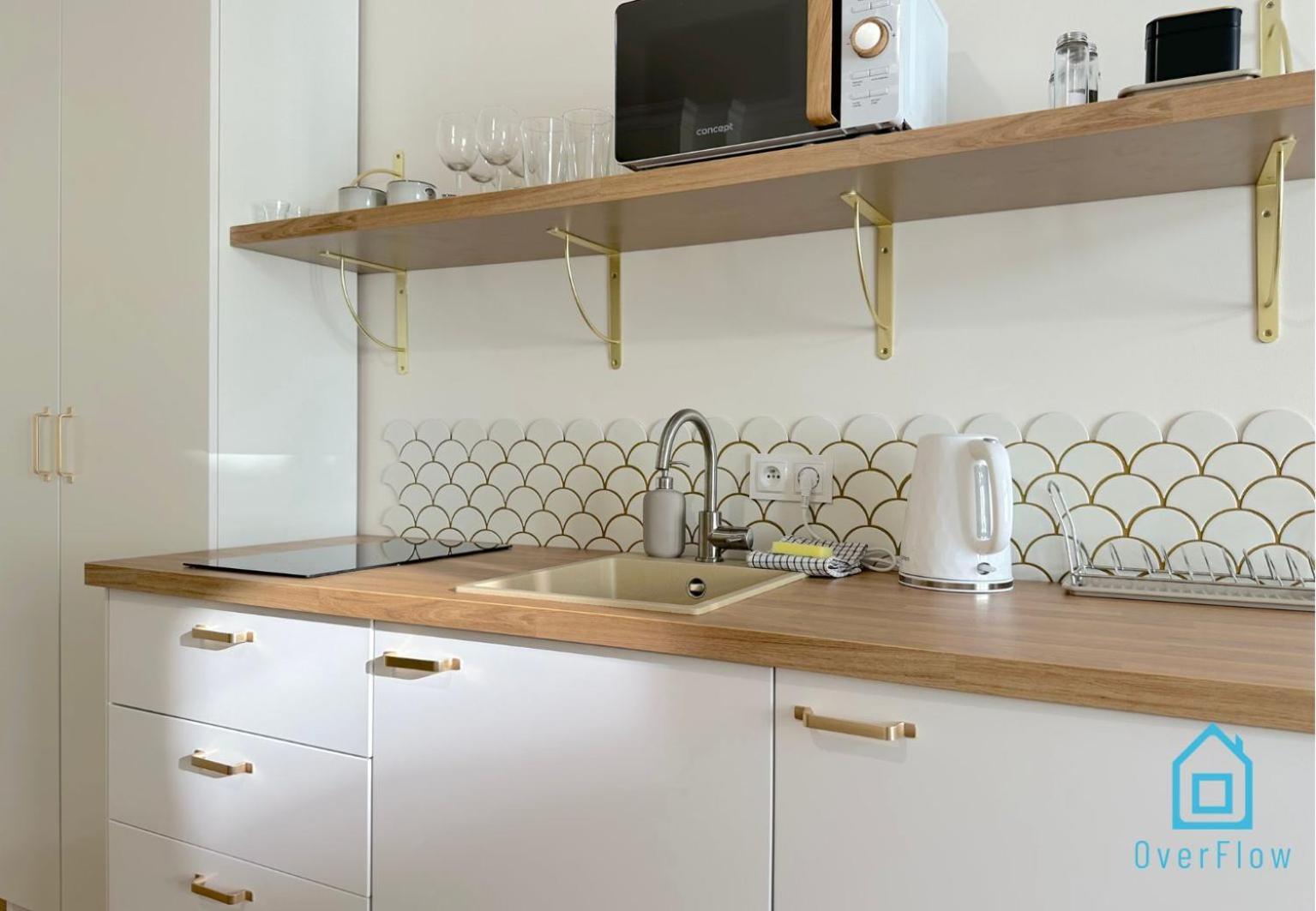 Seredino Apartment- Modern Comfort In A Quiet Location, 5 Minutes To Old Town & Seaside Apartment Danzig